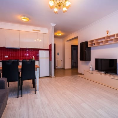 Location d’un appartement confortable de 2 pièces, 60 m², Mamaia, Constanța, Roumanie